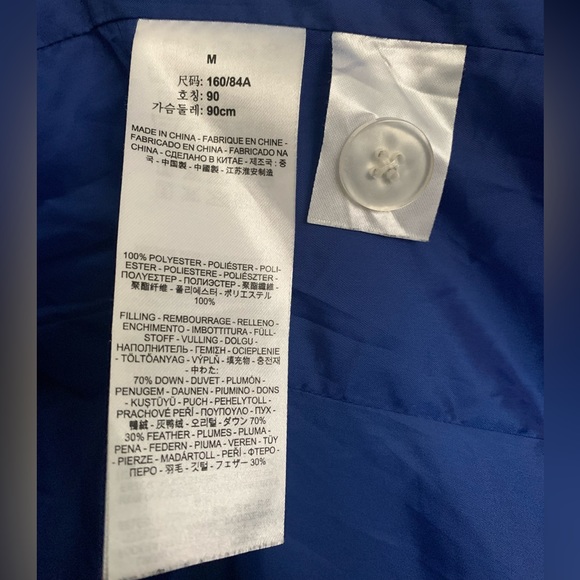 Levi’s bright blue puffer coat size Medium - Picture 11 of 11